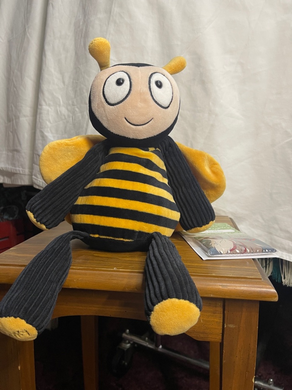 Scentsy Bumble the Bee Buddy comes with Scent Pak New No Box